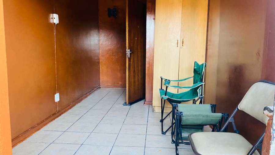 2 Bedroom Property for Sale in Bloemfontein Free State